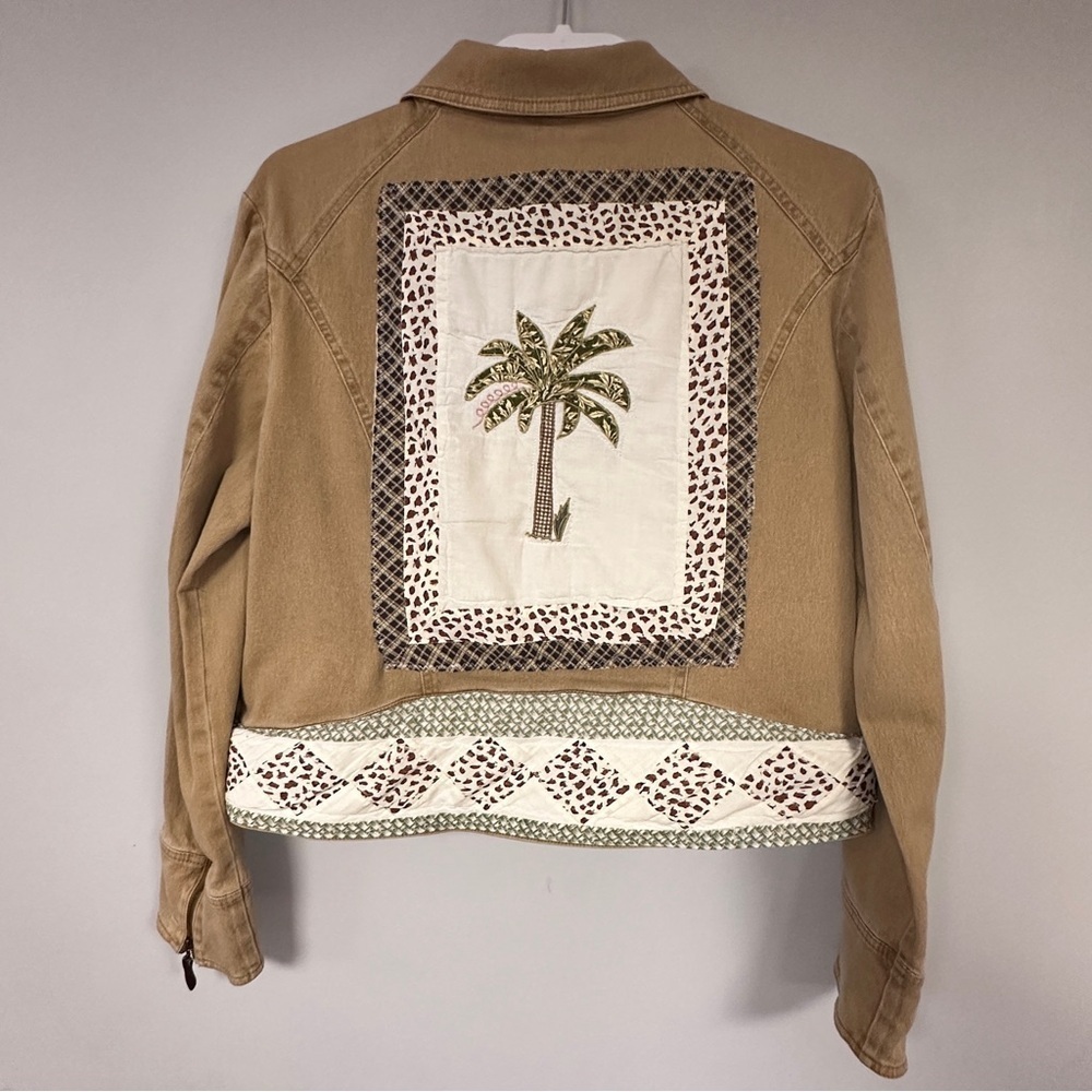 Embroidered Palm Tree Tan La Strada Jean Jacket, M
